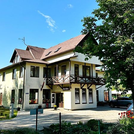 Villa Gales Hotel เซาล์กราสตี ภายนอก รูปภาพ